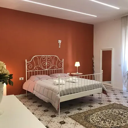 Maria Maddalena House Guest house *